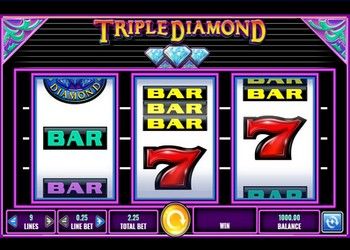 Dreifacher Diamant-Spielautomat